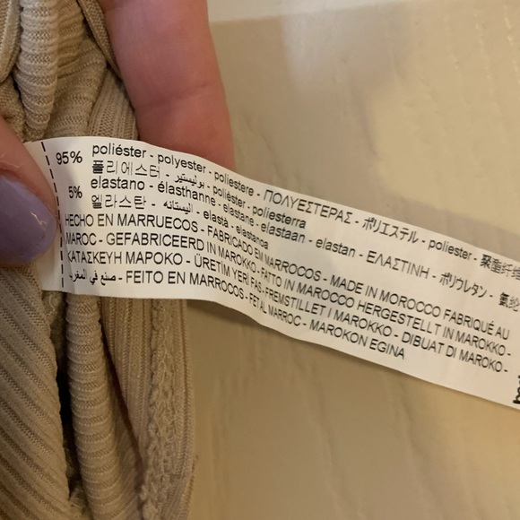 ZARA| RIBBED TANK W/ RUCHED SIDES - Picture 6 of 7